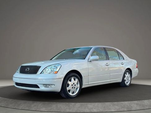 Used 2003 Lexus LS 430 RWD image 1