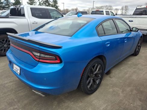 Used 2023 Dodge Charger SXT w/ Blacktop Package image 5