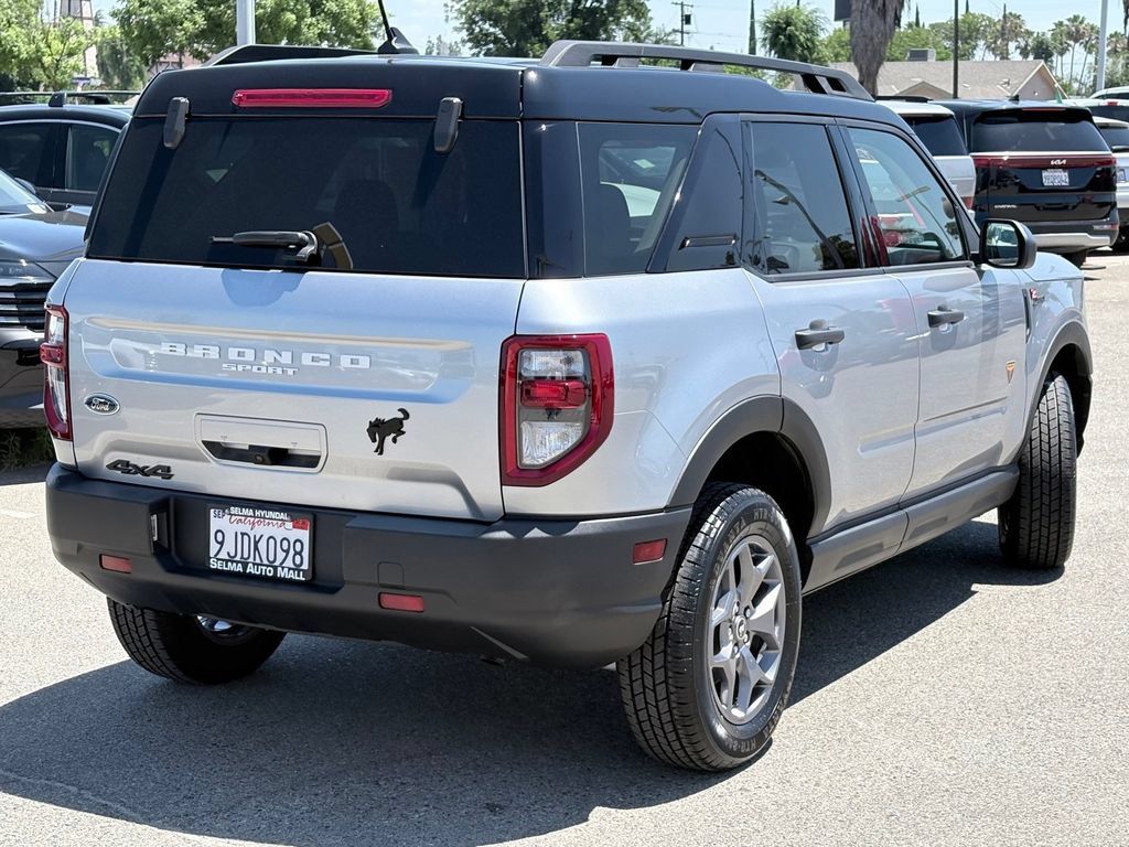 Used 2023 Ford Bronco Sport Badlands AWD/4WD image 5