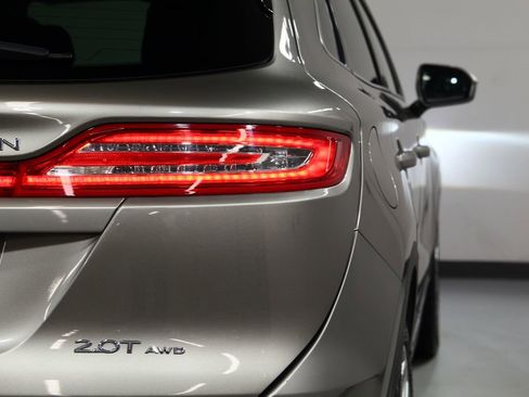 Used 2017 Lincoln MKC Reserve w/ Lincoln MKC Climate Package image 13