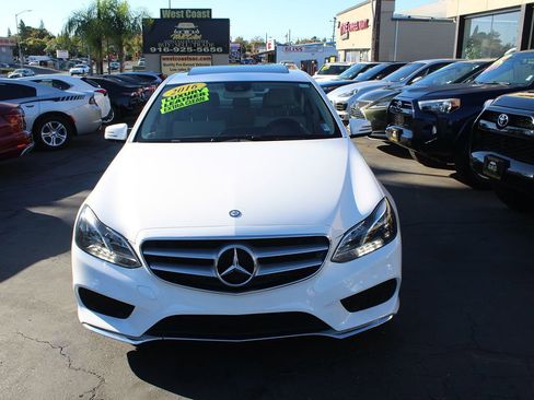 Used 2016 Mercedes-Benz E 350 Sport image 3