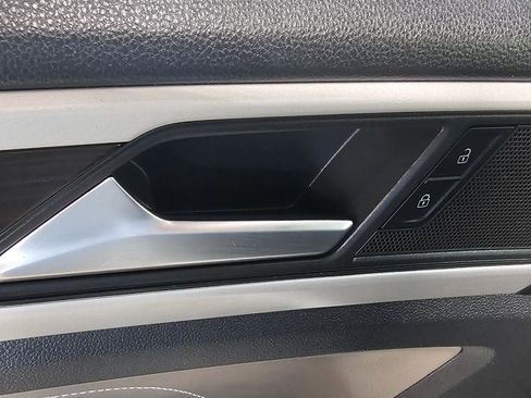 Used 2022 Volkswagen Atlas SE FWD image 33
