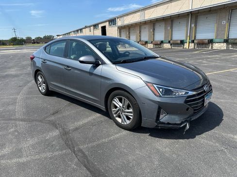 Used 2019 Hyundai Elantra Value Edition w/ Cargo Package FWD image 12