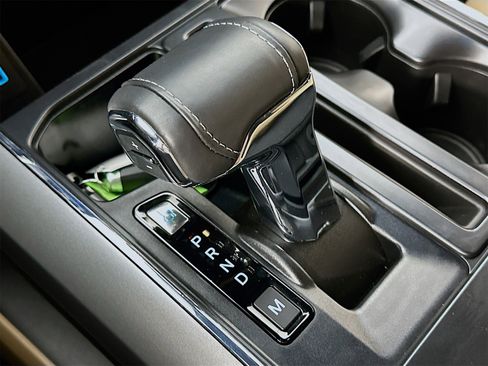 Used 2022 Ford F150 Lariat image 17