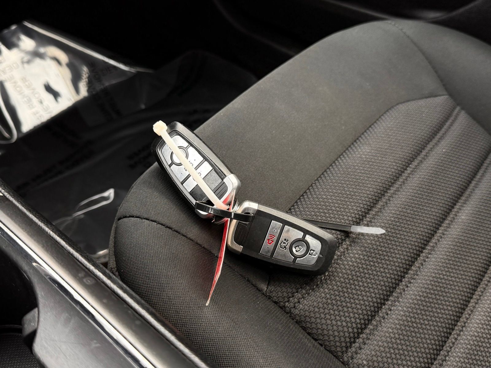 Used 2019 Ford Fusion SE FWD image 34