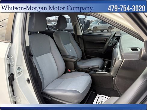 Used 2016 Toyota Corolla L image 27