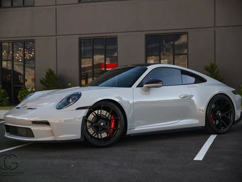 Used 2022 Porsche 911 GT3 RWD image 4