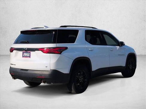 Used 2023 Chevrolet Traverse LT w/ Midnight/Sport Edition AWD/4WD image 5