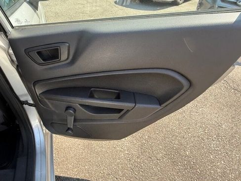 Used 2015 Ford Fiesta S image 15