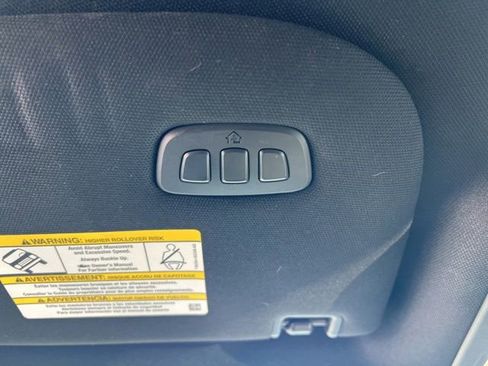 Used 2021 Ford Expedition Max XLT image 31