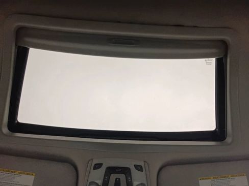 Used 2013 Toyota Sienna XLE image 8