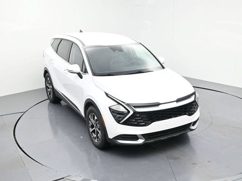 Used 2024 Kia Sportage EX FWD image 18
