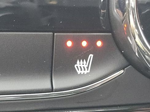 New 2026 Chevrolet Trax ACTIV w/ Sunroof Package image 5