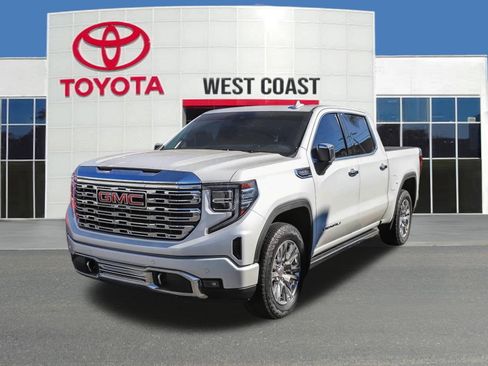 Used 2022 GMC Sierra 1500 Denali image 1