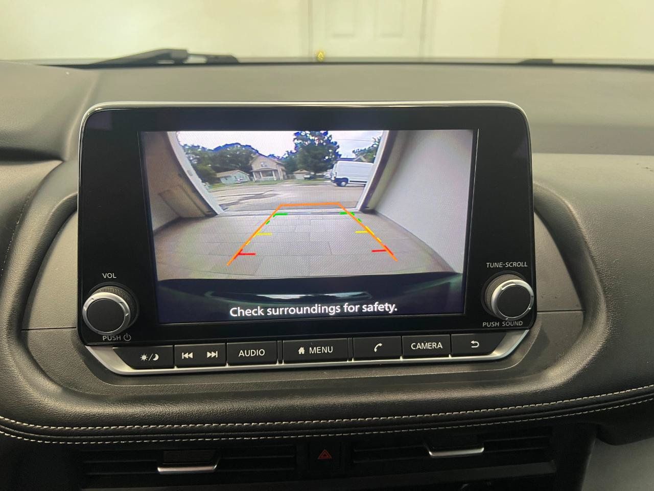 Used 2024 Nissan Rogue SV FWD image 48