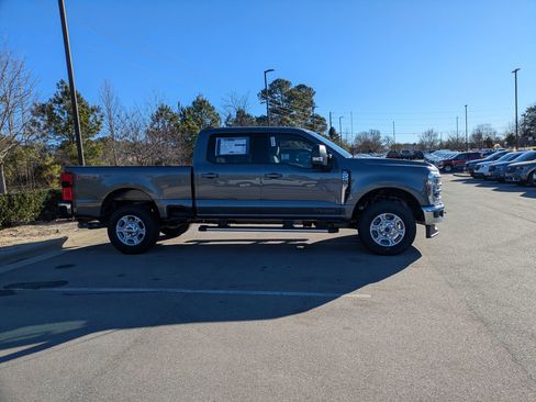 New 2026 Ford F250 XLT w/ XLT Premium Package image 3
