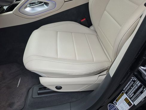 Used 2020 Mercedes-Benz GLE 450 GLE450 4MATIC image 20