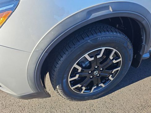 Used 2019 Nissan Pathfinder SL w/ Rock Creek Edition image 19