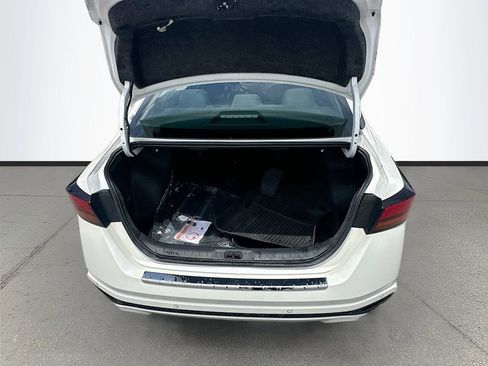 Used 2023 Nissan Altima 2.5 SV w/ SV Premium Package AWD/4WD image 27