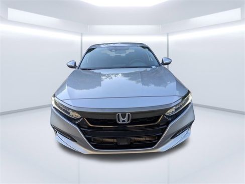 Used 2019 Honda Accord Sport image 8