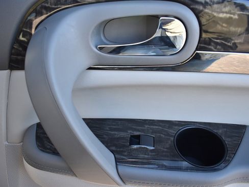 Used 2013 Buick Enclave Convenience image 14