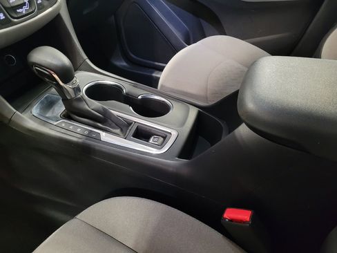 Used 2022 Chevrolet Equinox LT FWD image 26