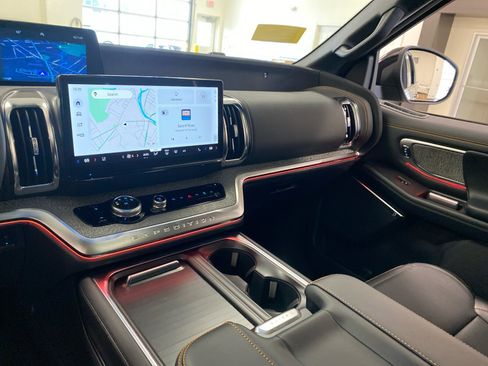 New 2025 Ford Expedition Tremor image 16