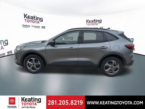 Used 2025 Ford Escape ST-Line AWD/4WD image 4