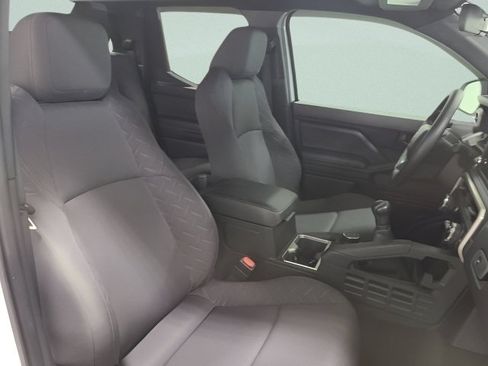 Used 2024 Toyota Tacoma SR w/ SR Upgrade Package AWD/4WD image 12