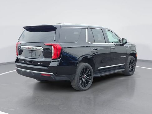 Certified 2023 GMC Yukon SLT w/ SLT Luxury Package AWD/4WD image 3