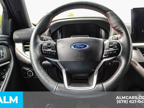 Used 2025 Ford Explorer ST-Line w/ ST-Line Street Pack AWD/4WD image 26