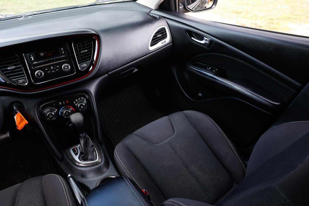 Used 2016 Dodge Dart SXT FWD image 19