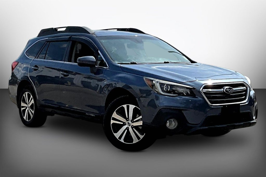 Used 2018 Subaru Outback 3.6R Limited AWD/4WD image 3