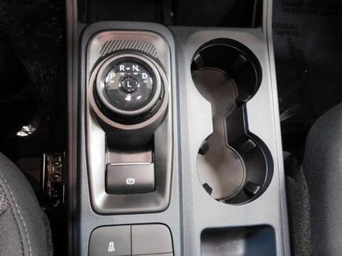 New 2025 Ford Maverick XL w/ Equipment Group 101A image 21