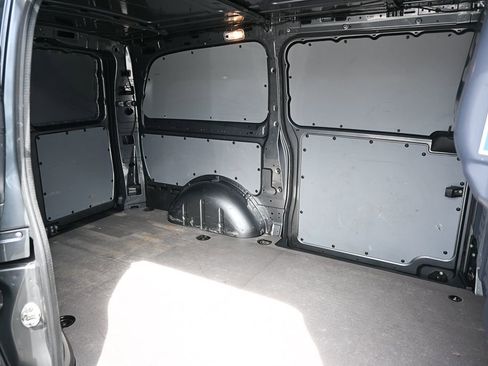 Used 2023 Mercedes-Benz Metris image 20