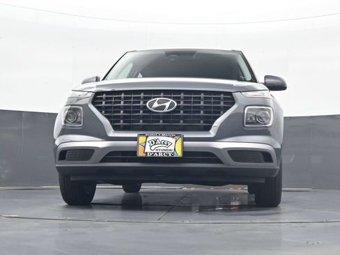 New 2026 Hyundai Venue SE FWD image 22