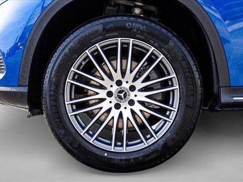 Certified 2026 Mercedes-Benz GLC 300 4MATIC image 9