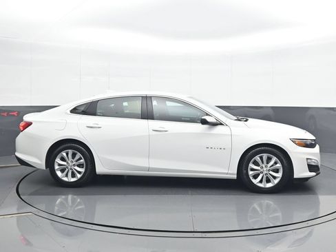 Used 2022 Chevrolet Malibu LT FWD image 7