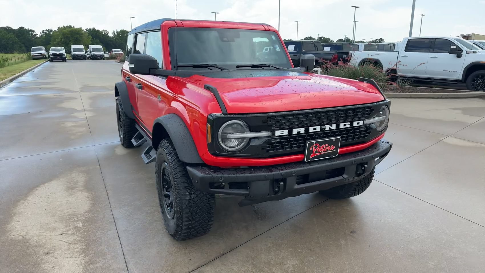 Used 2024 Ford Bronco Wildtrak AWD/4WD image 2