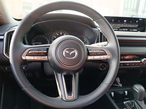 Used 2025 MAZDA CX-50 2.5 Hybrid w/ Premium Plus Pkg image 18