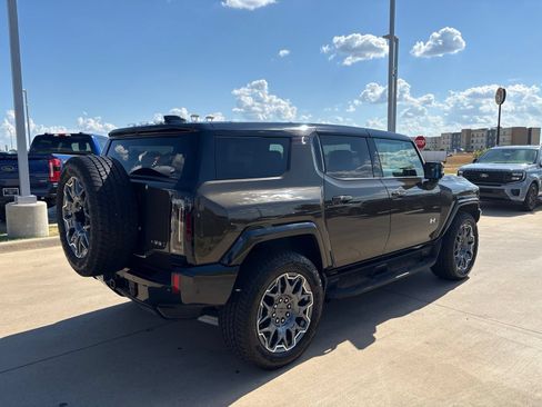 Used 2026 GMC Hummer EV SUV AWD/4WD image 6