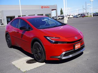 New 2026 Toyota Prius Plug-In Hybrid video 1