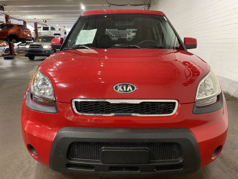 Used 2010 Kia Soul + w/ Audio Pkg image 8