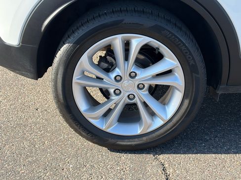 Used 2023 Buick Encore GX Preferred w/ Cold Weather Comfort Package FWD image 10
