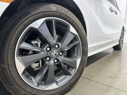 Used 2024 Honda Odyssey Elite image 29