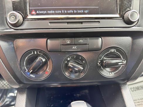 Used 2015 Volkswagen Jetta S w/ Welcome Package FWD image 27
