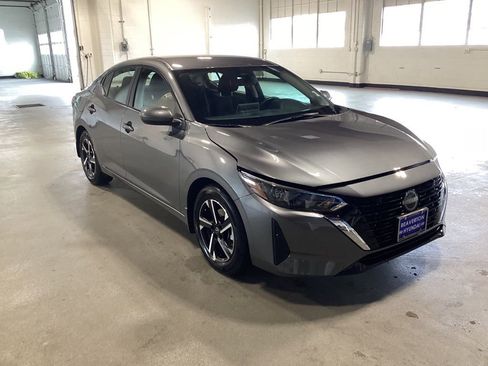 Used 2024 Nissan Sentra SV w/ All-Weather Package image 8