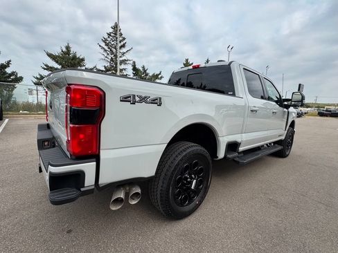 Used 2025 Ford F250 Lariat w/ Lariat Ultimate Package AWD/4WD image 8