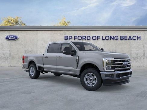 New 2026 Ford F250 XLT w/ XLT Premium Package image 7