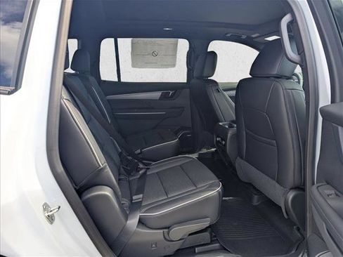 New 2026 Buick Enclave Sport Touring image 18
